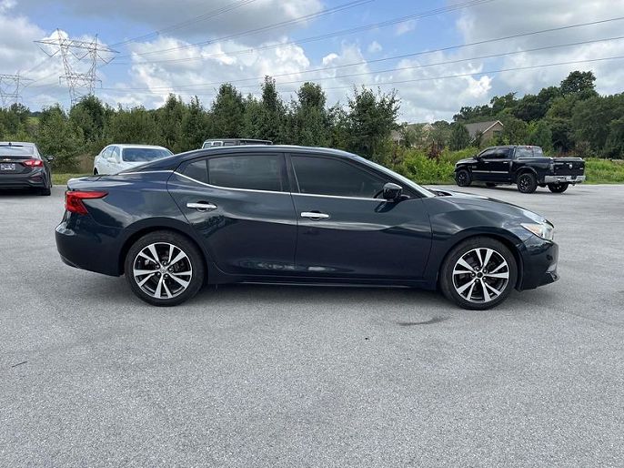 2017 Nissan Maxima