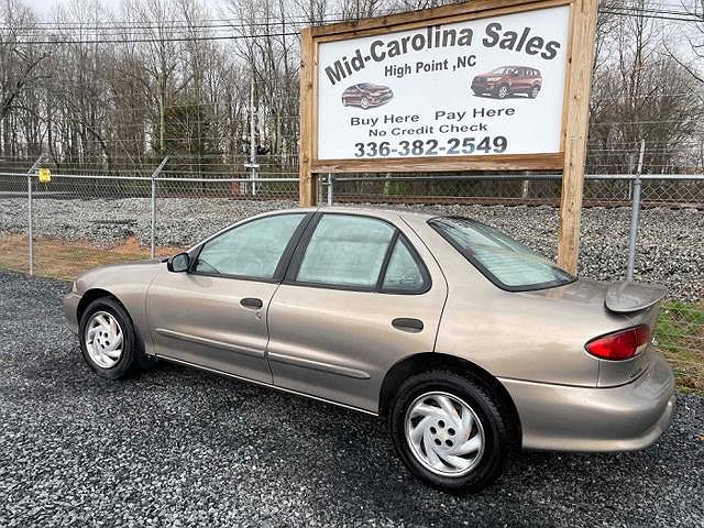 1997 Chevrolet Cavalier null image 2