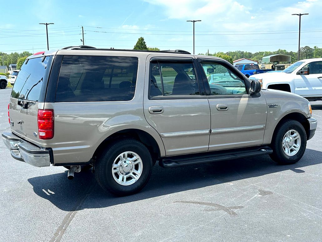 2001 Ford Expedition XLT image 4