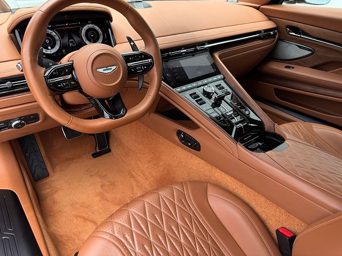 2024 Aston Martin DB12