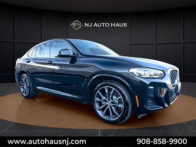 2022 BMW X4