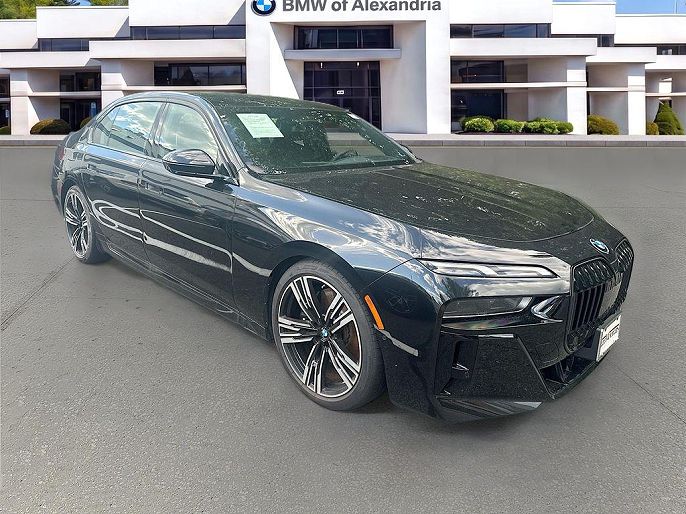 2025 BMW i7