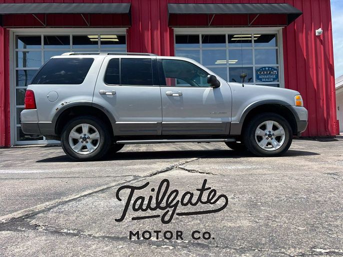 2004 Ford Explorer