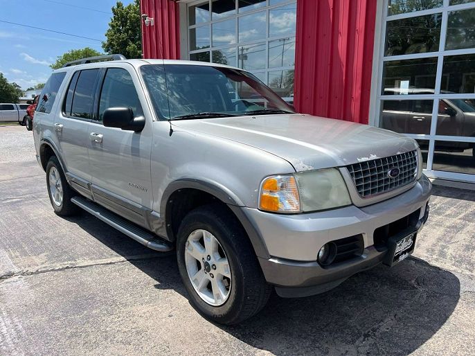 2004 Ford Explorer