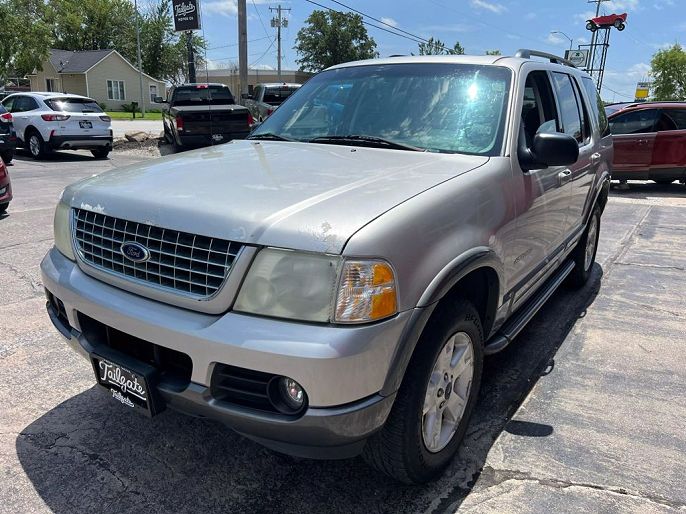 2004 Ford Explorer