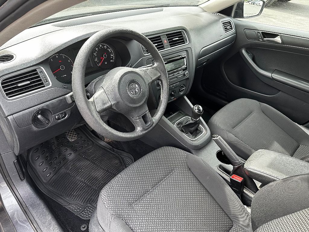 2014 Volkswagen Jetta Base image 4