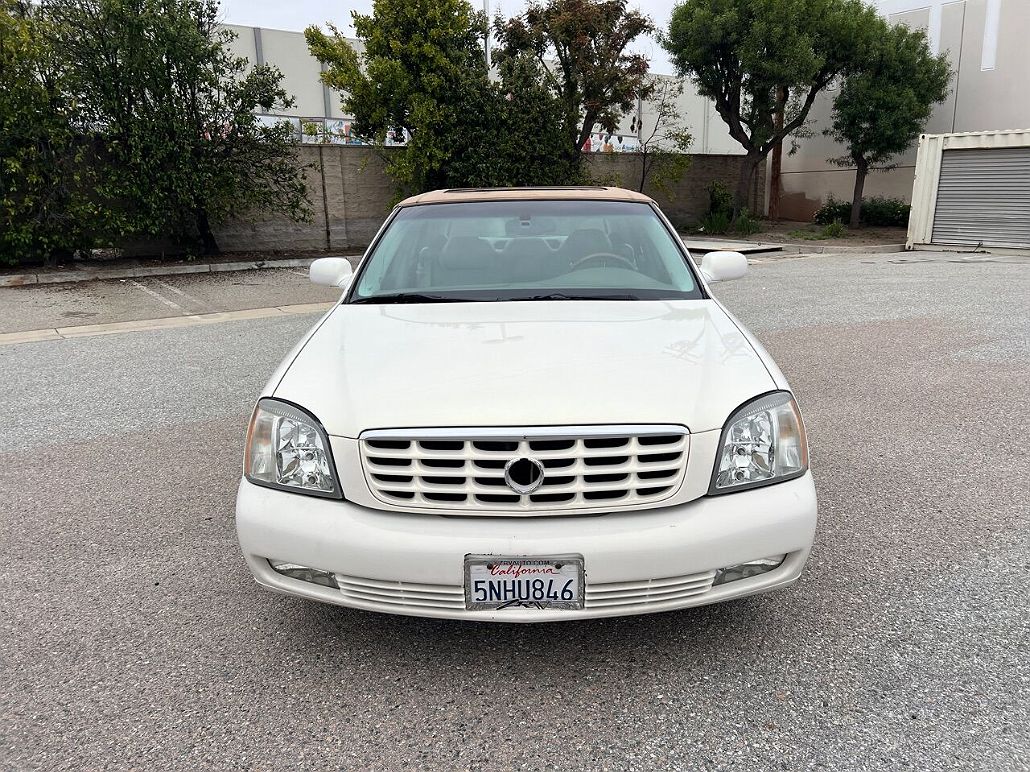 2005 Cadillac DeVille DTS image 1