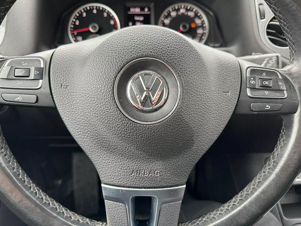 2017 Volkswagen Tiguan Limited image 21
