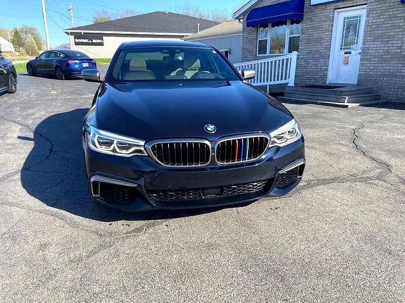 2019 BMW 5 Series M550i xDrive image 2
