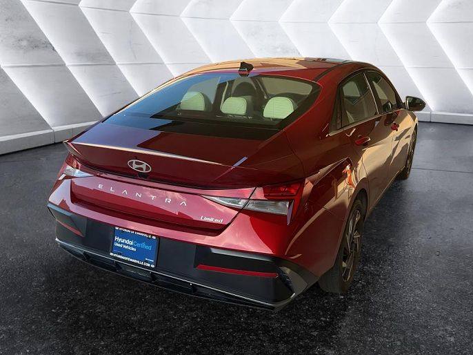 2025 Hyundai Elantra