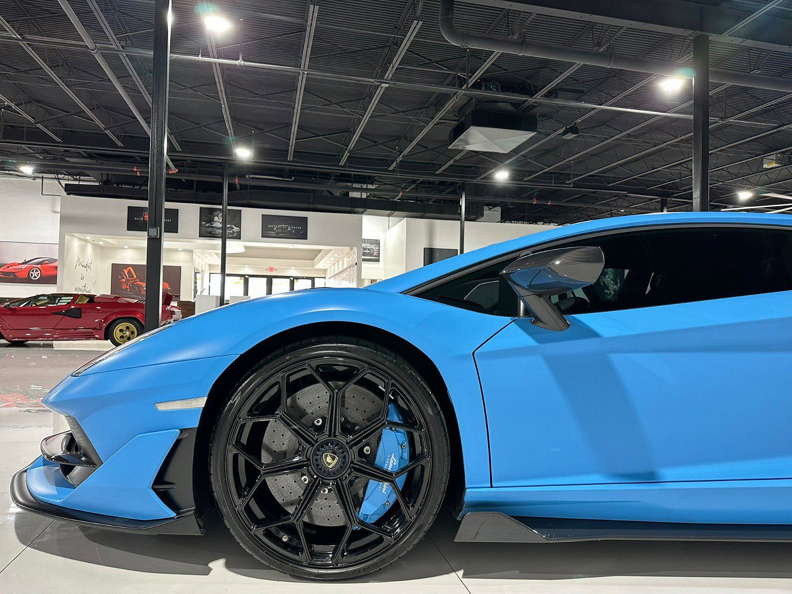 2019 Lamborghini Aventador SVJ image 48