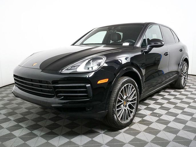 2023 Porsche Cayenne