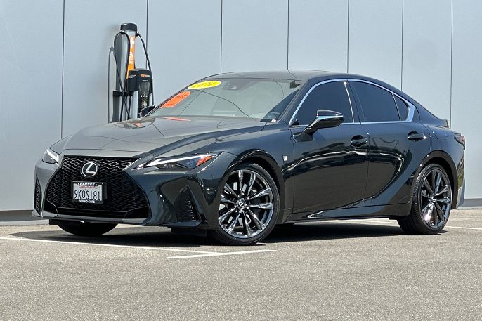 2024 Lexus IS