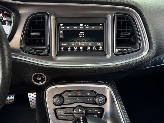 2022 Dodge Challenger