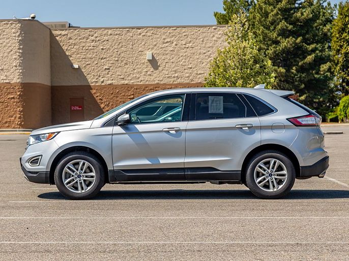2017 Ford Edge