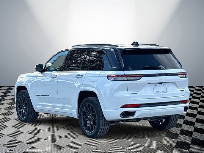 2025 Jeep Grand Cherokee