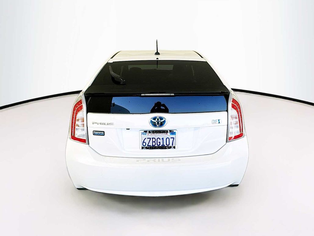 2013 Toyota Prius Persona Series image 5