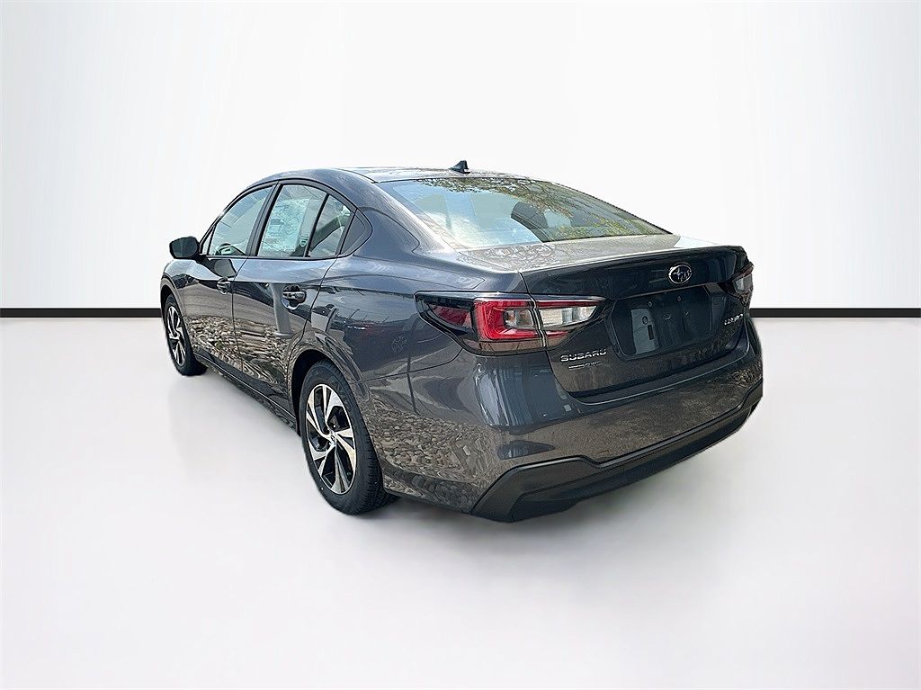 2024 Subaru Legacy Premium image 4