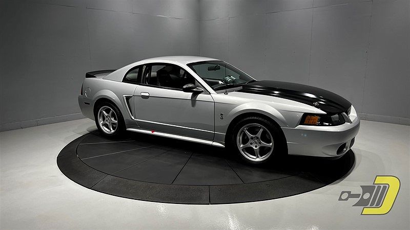 1999 Ford Mustang GT image 11
