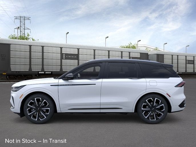 2026 Lincoln Nautilus
