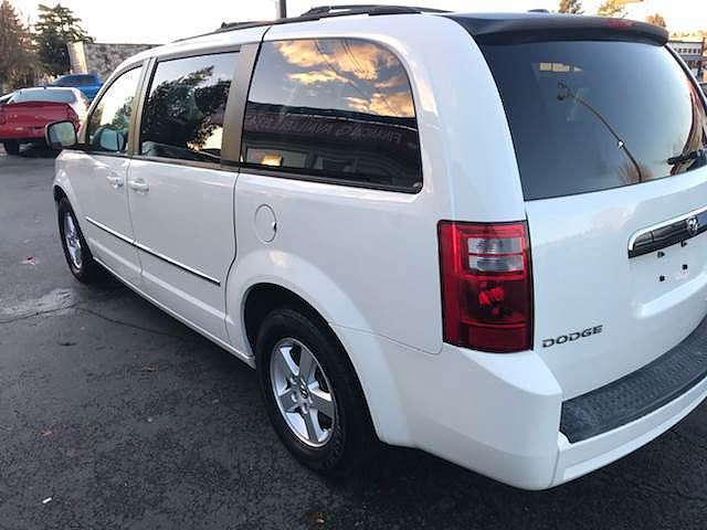 2010 dodge caravan