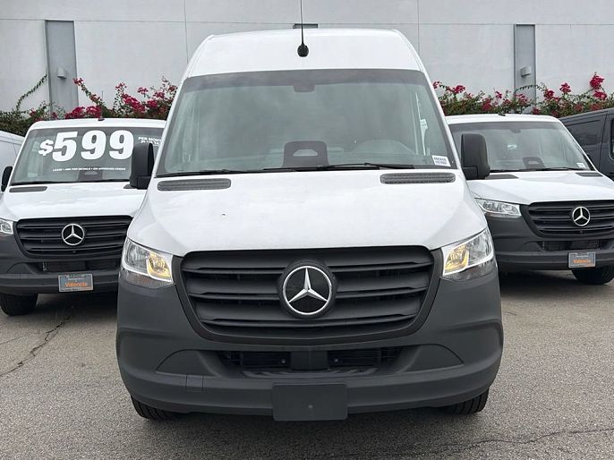 2025 Mercedes-Benz eSprinter