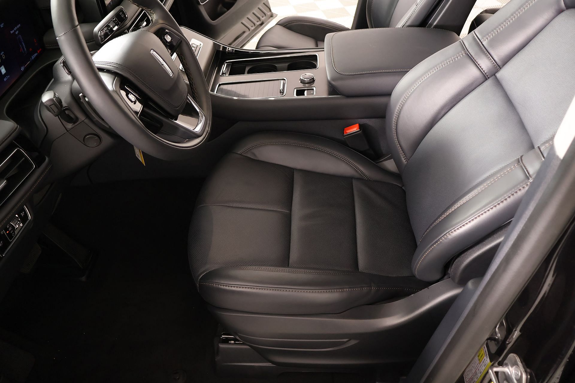2026 Lincoln Aviator