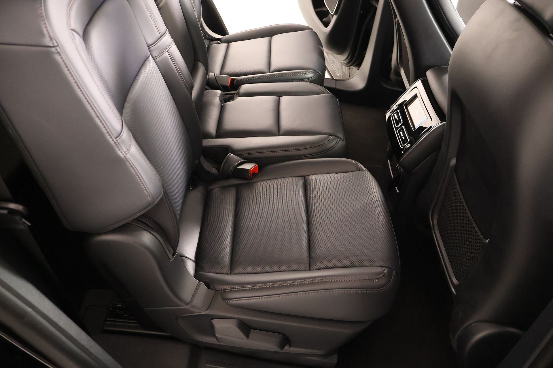2026 Lincoln Aviator