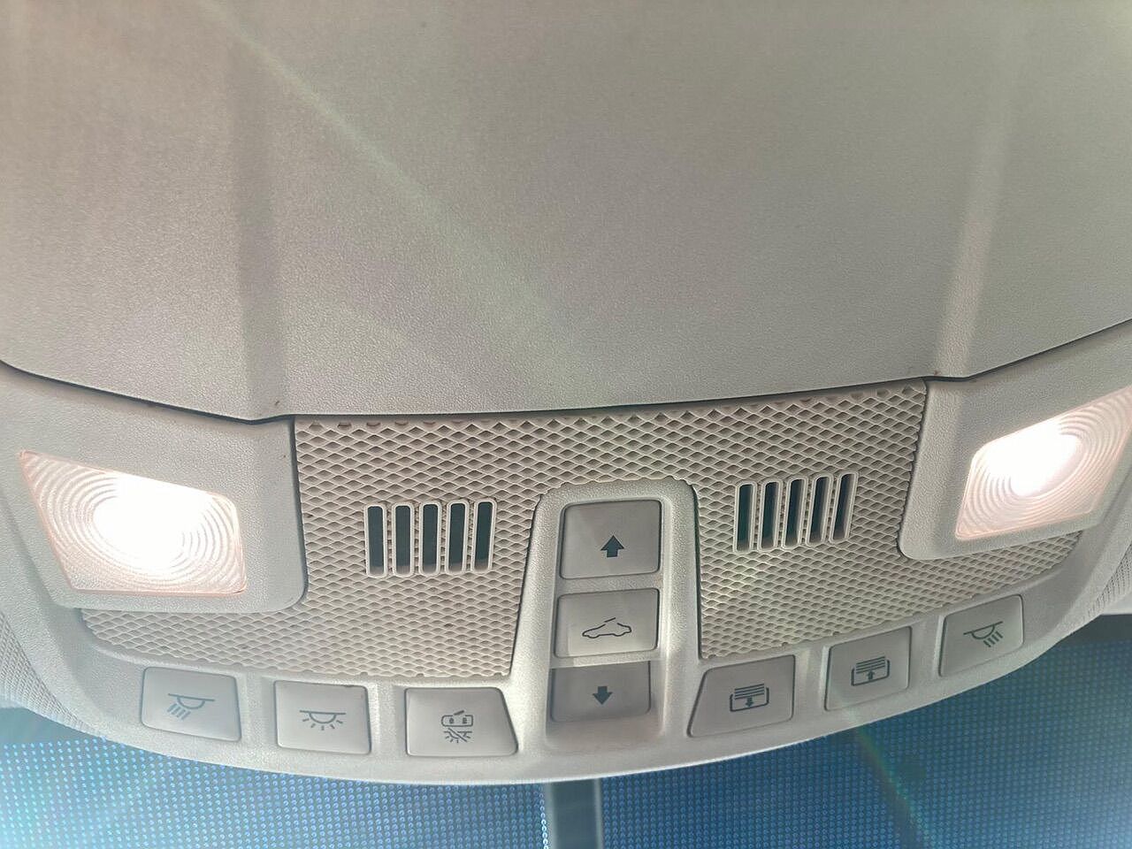 2017 Ford Edge Titanium image 22