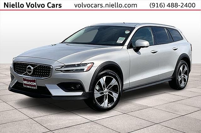 2024 Volvo V60