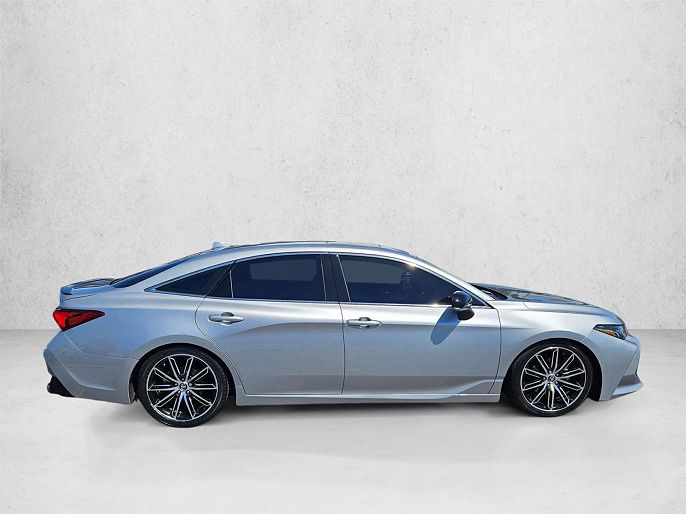 2019 Toyota Avalon