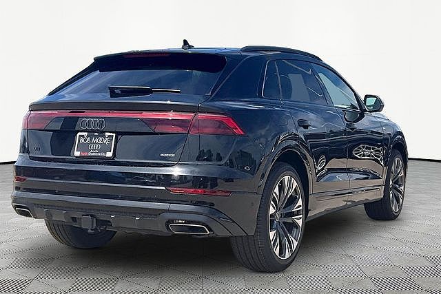 2026 Audi Q8