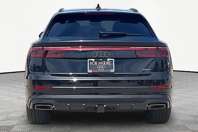 2026 Audi Q8