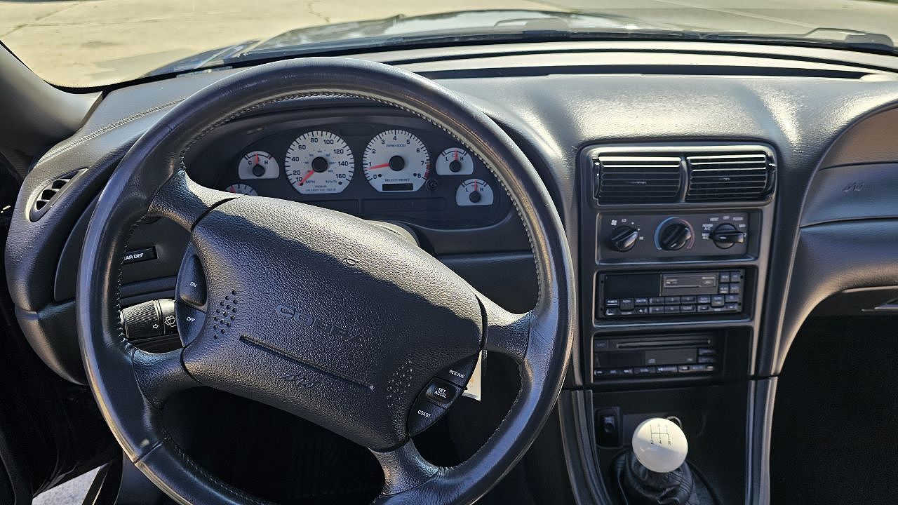 1999 Ford Mustang Cobra image 22