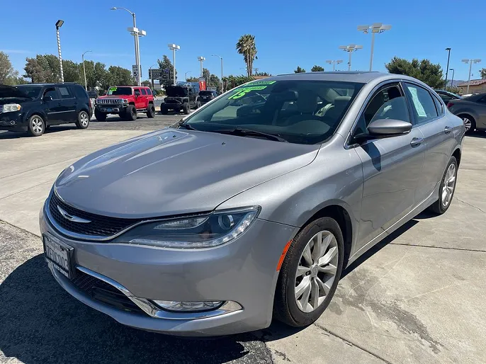 2015 Chrysler 200