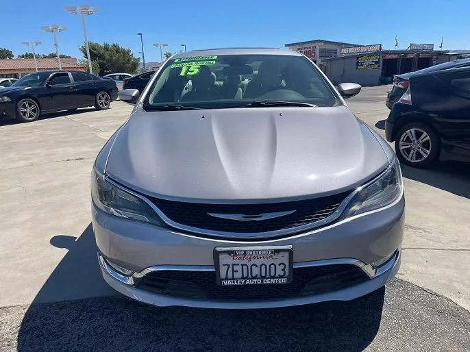 2015 Chrysler 200