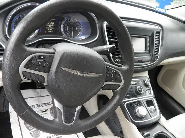 2015 Chrysler 200