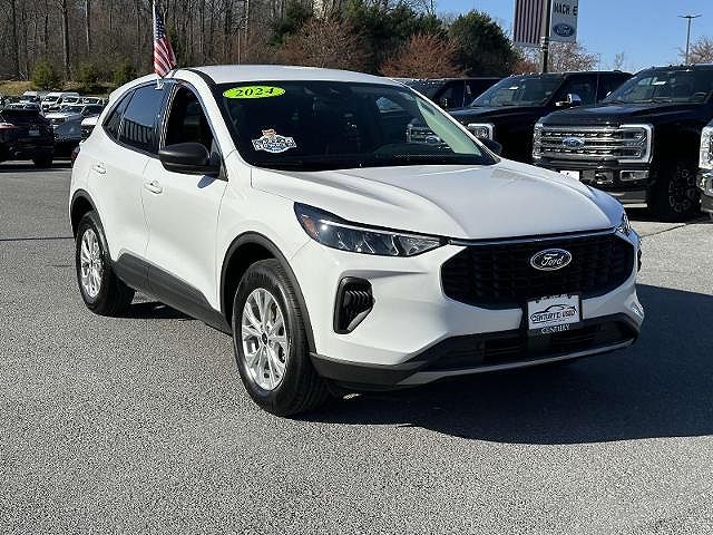 2024 Ford Escape