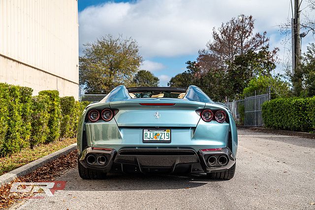 2023 Ferrari 812 GTS