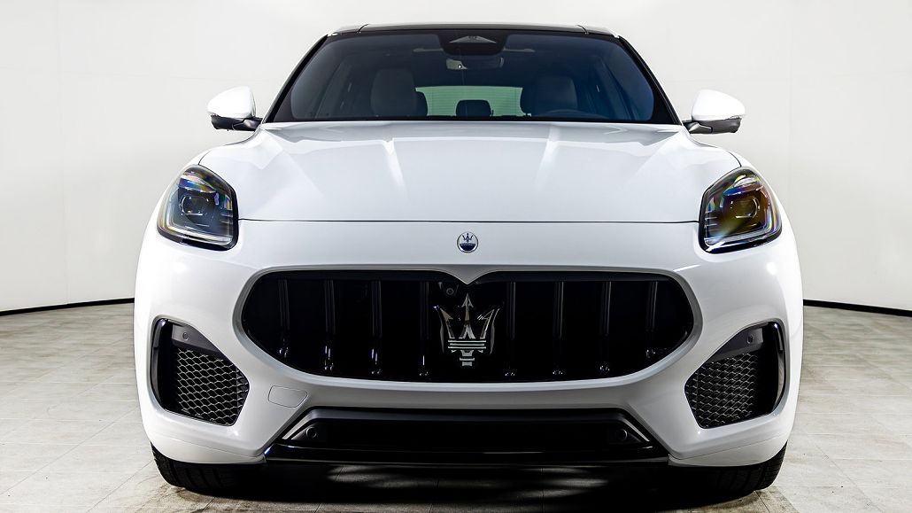 2023 Maserati Grecale Modena image 2