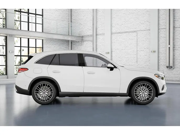 2026 Mercedes-Benz GLC