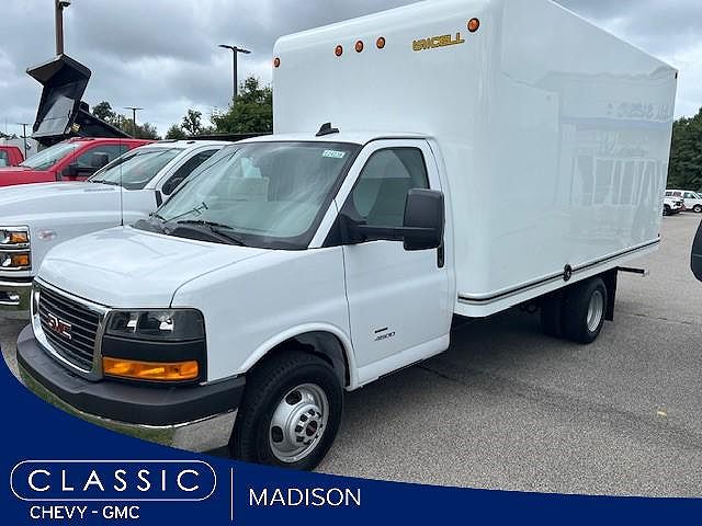 2024 GMC Savana