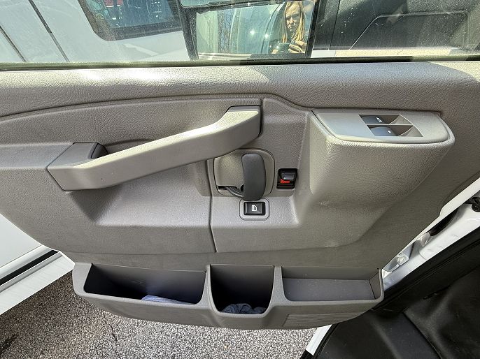 2024 GMC Savana