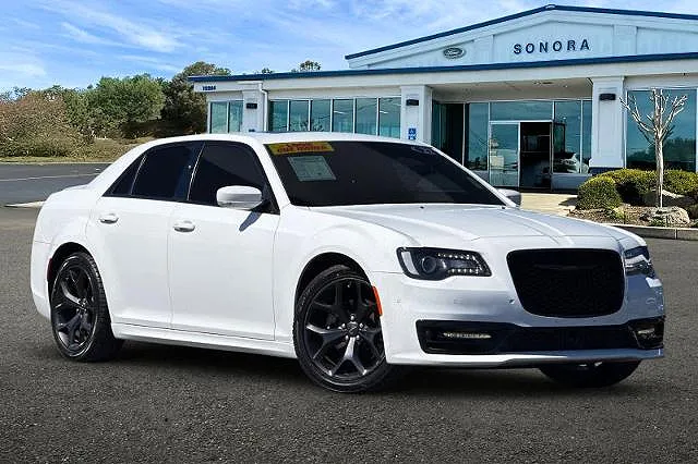 2022 Chrysler 300