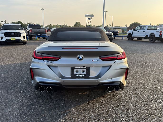 2020 BMW M8