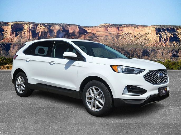 2023 Ford Edge