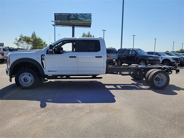 2024 Ford F-550