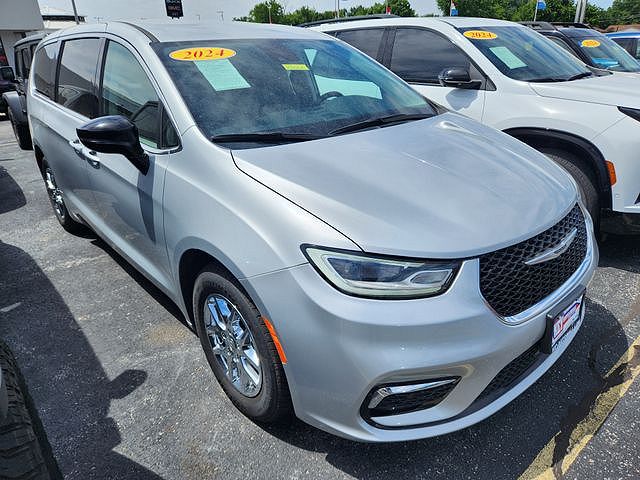 2024 Chrysler Pacifica