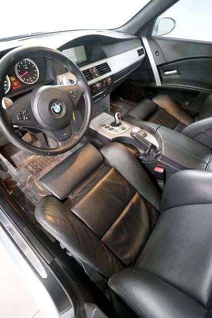 2006 BMW M5 null image 15