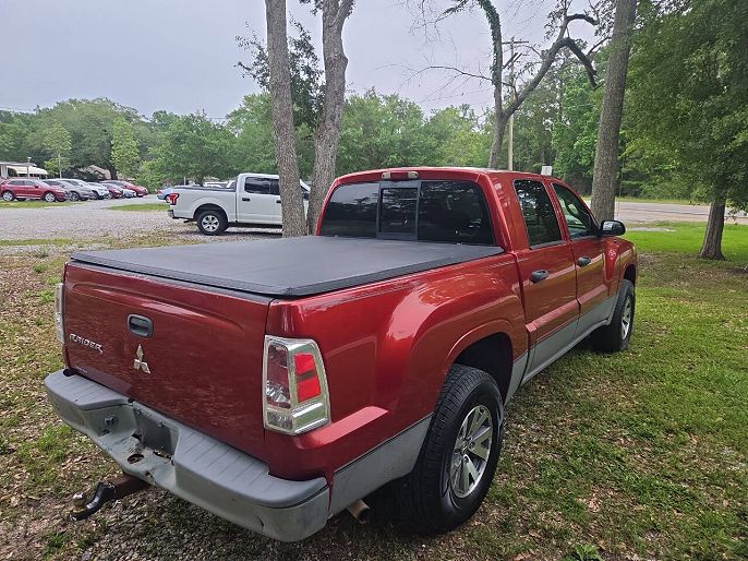 2008 Mitsubishi Raider